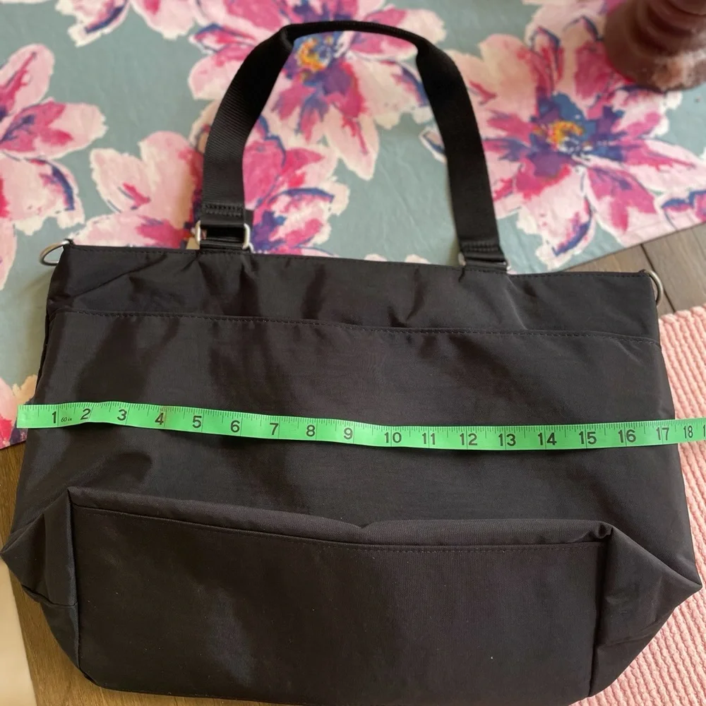 BAGGALLINI BLACK BOULEVARD LAPTOP TOTE NEW